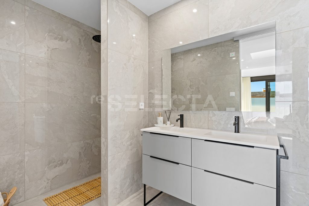 Luxury Villa Costa Blanca Near Benidorm with Pool