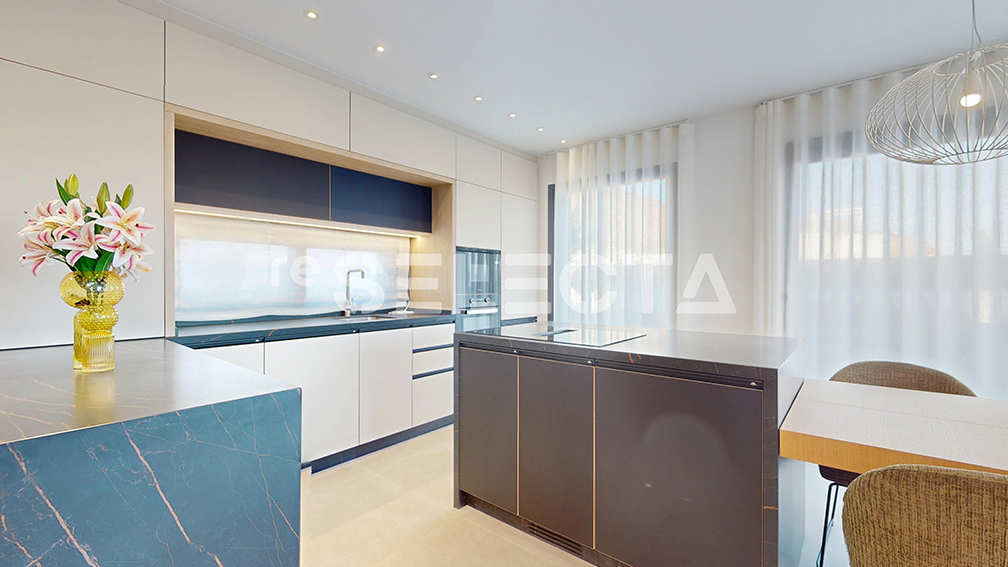 Luxury Villa with panoramic sea views