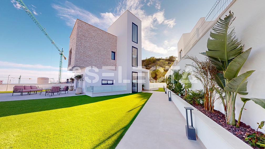 Luxury Villa with panoramic sea views