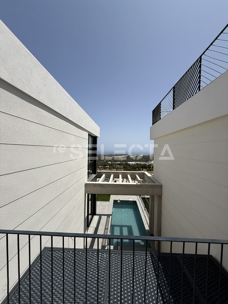 Modern detached villa in Polop