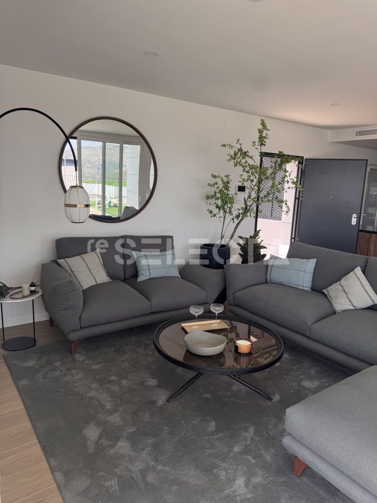 Modern Villa in Polop Spain with Sea Views & Private Pool