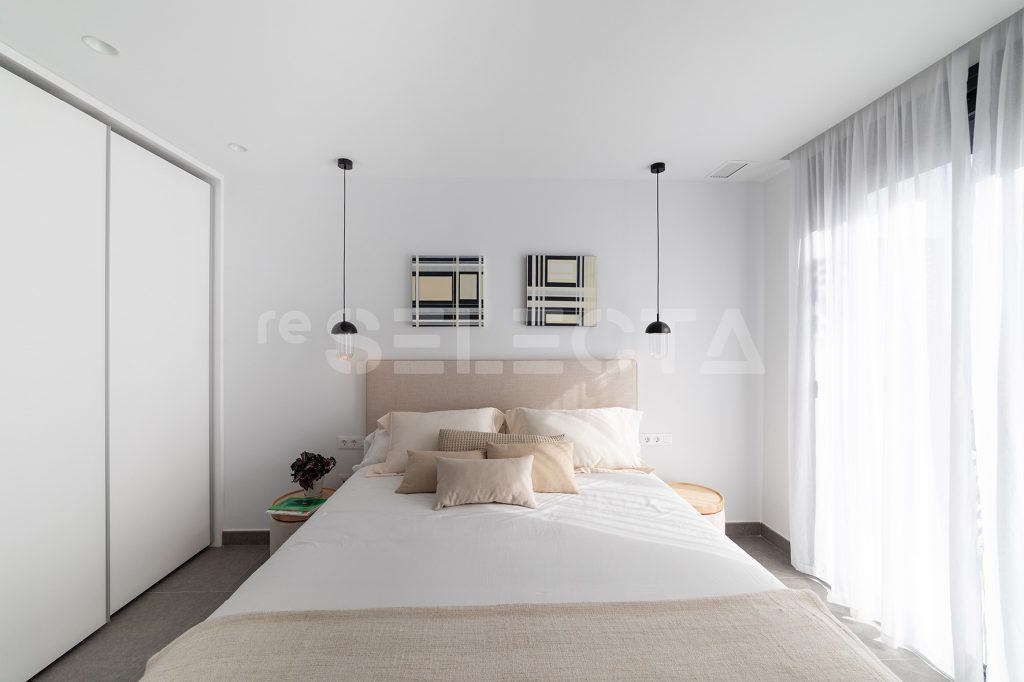 Modern home with basement, terraces and private garden
