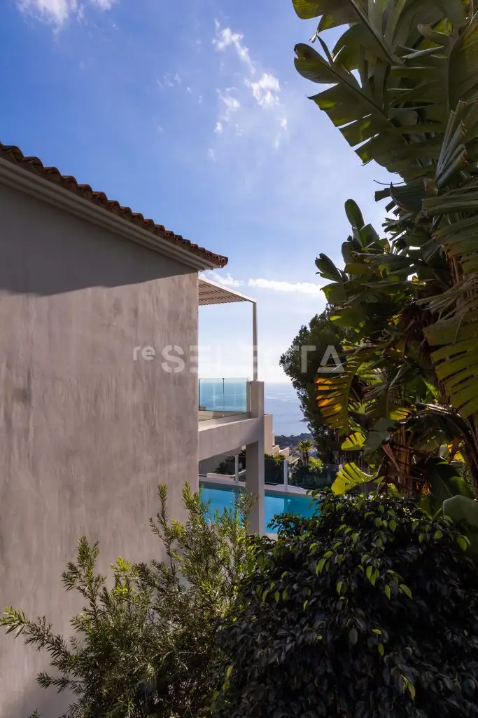 Luxury Villa for Sale in Altea – Sea Views & Modern Design