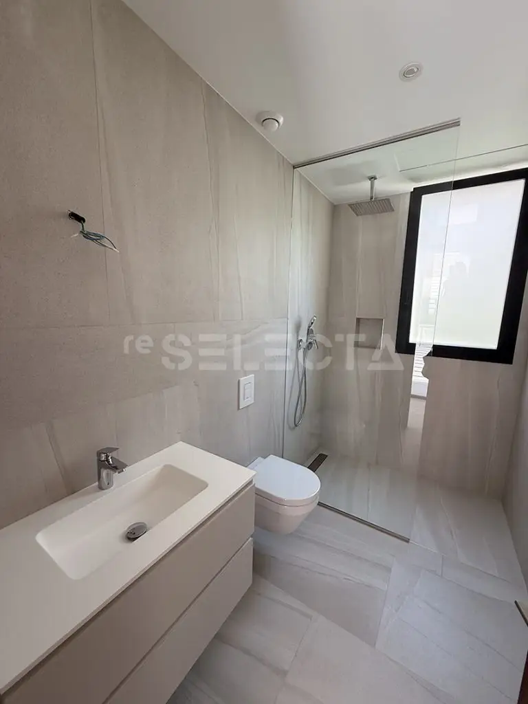 Signature Residence with Premium Finishes and Pool