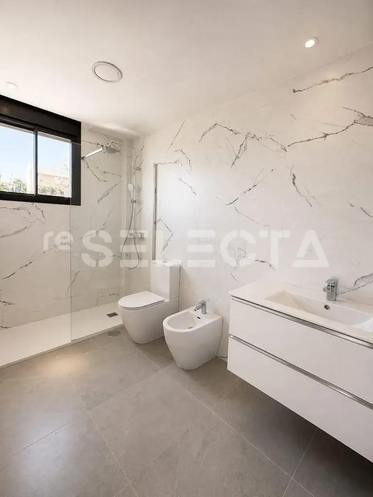 Modern Villa with Private Pool & Garden | New Build Spain