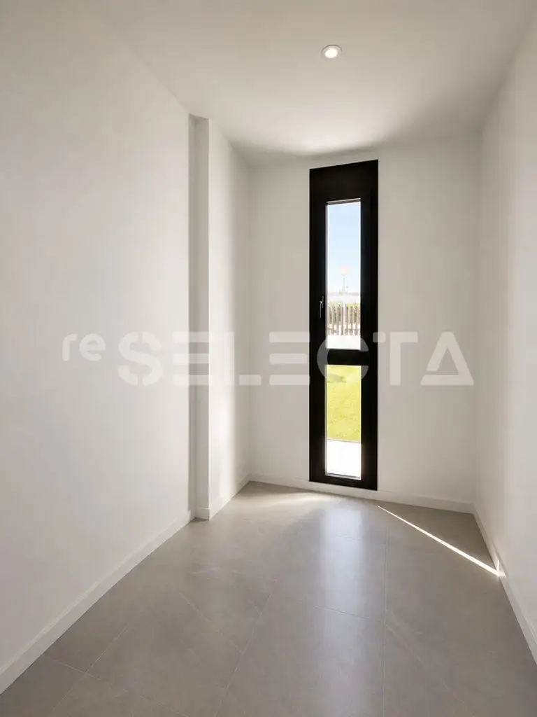 Modern Villa with Private Pool & Garden | New Build Spain