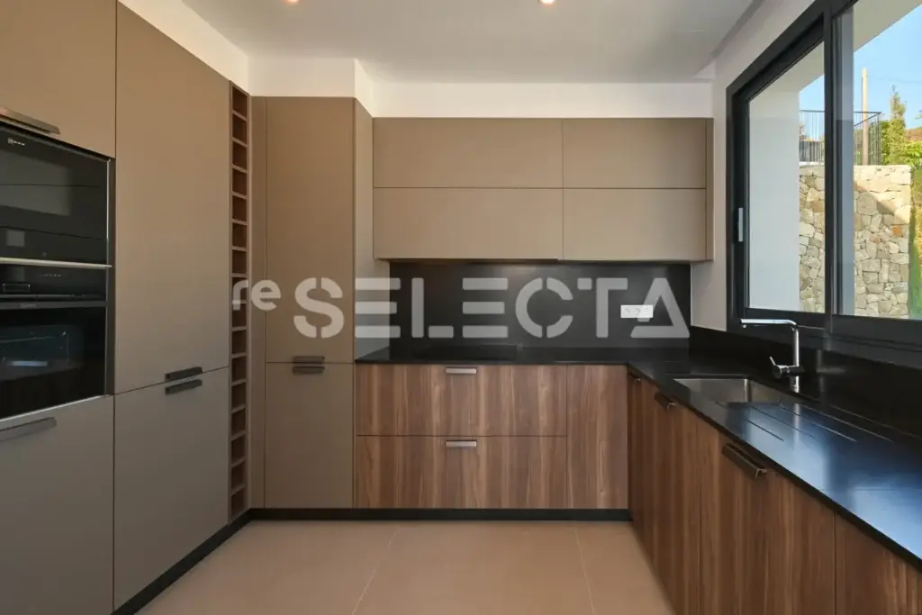Exclusive Villa in the Heart of the Costa Blanca