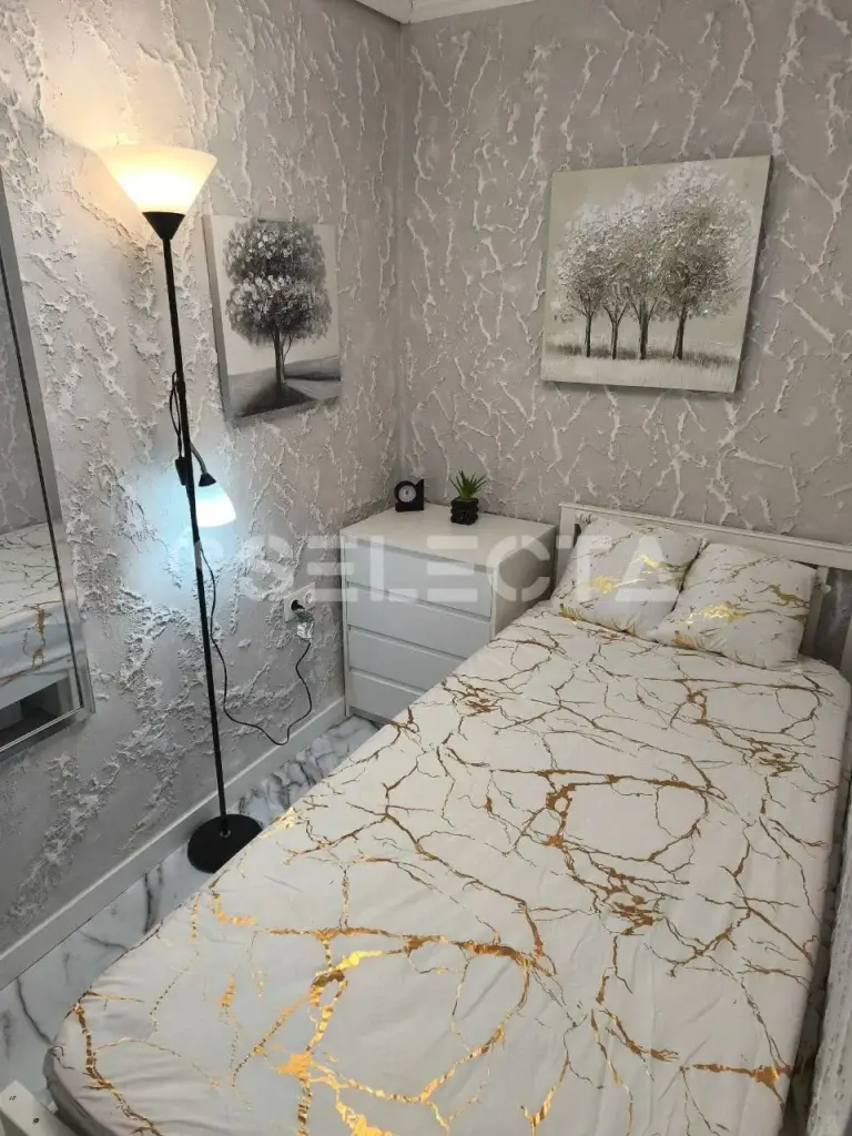 Investment Property Near Valencia | 5 Bedrooms & Rental Income