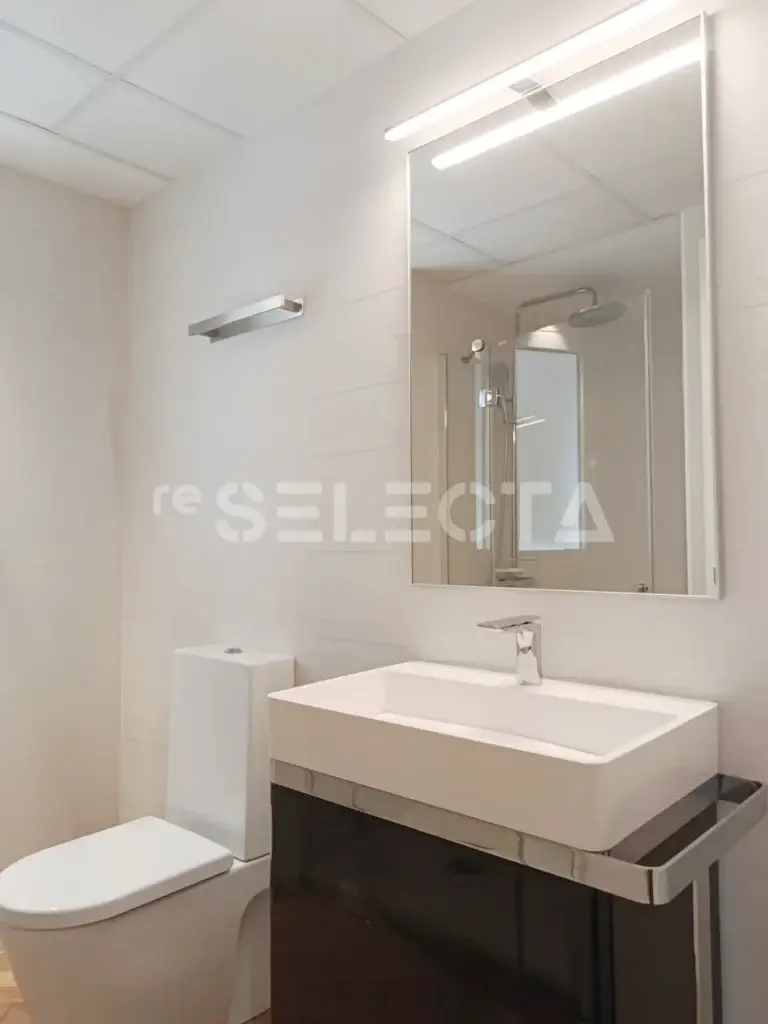 Luxury Renovated Apartment for Sale in Valencia