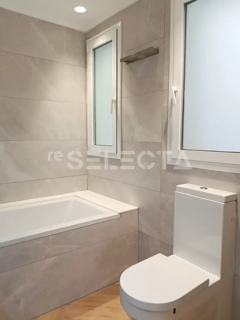 Luxury Renovated Apartment for Sale in Valencia