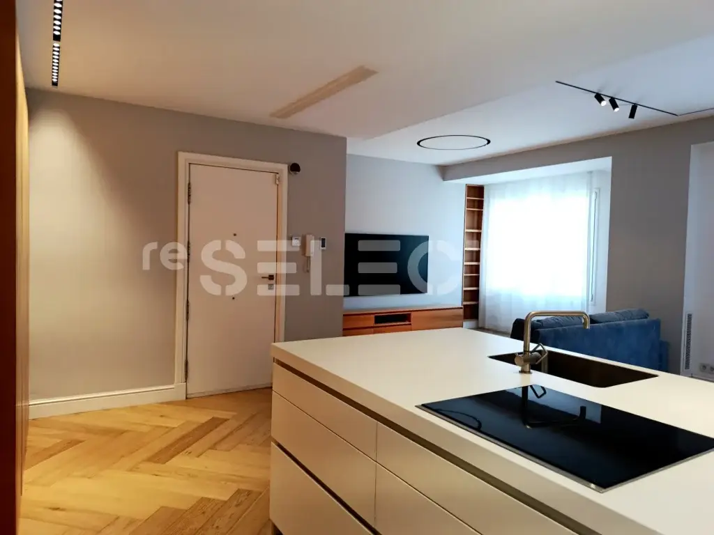 Luxury Renovated Apartment for Sale in Valencia