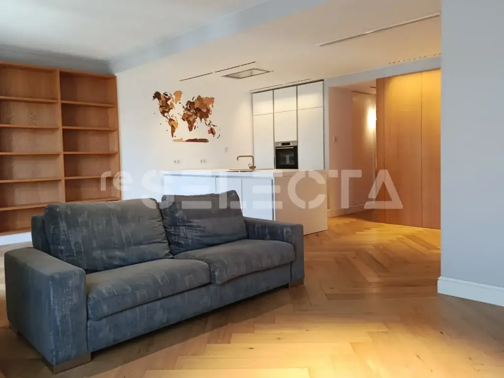 Luxury Renovated Apartment for Sale in Valencia