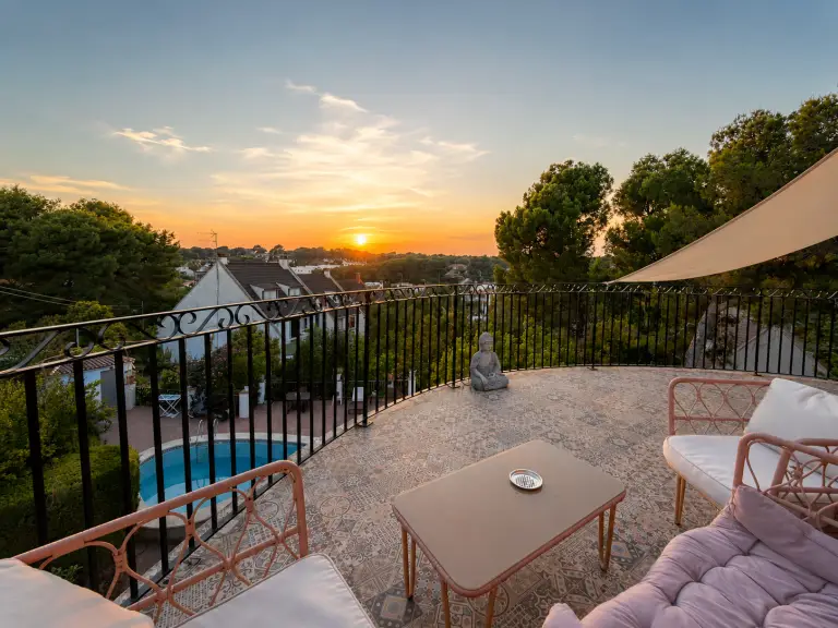 Horizontal duplex with garden in La Cañada
